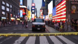 纽约时报广场发生持刀行凶事件致一死一伤_fororder_idRUjBK9HX9hHsxF