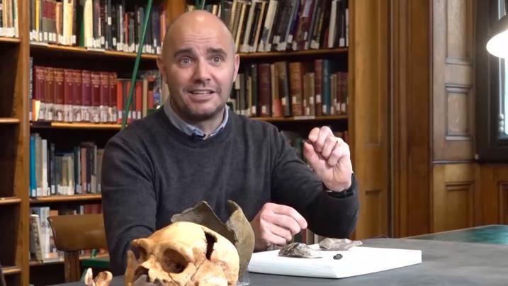 听鉴世界 | 人类掌控生火技能的时间向前推进数十万年