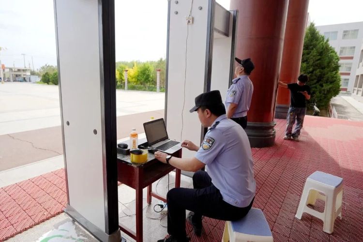 山丹公安：多维发力精准施策 织牢校园安全“防护盾”_fororder_微信图片_2025-10-20_112255_715