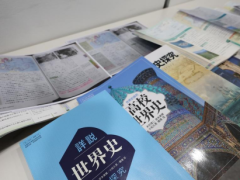 深追踪｜日本第一粒“纽扣”扣错了！专家：“洗脑”教育折射日本右翼的真实面目