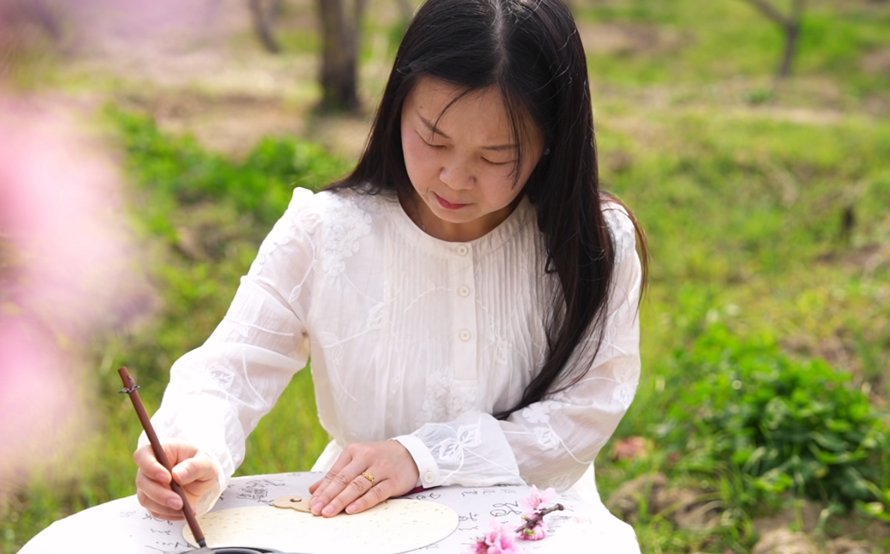 湖南桂东举行文学艺术界“不负春光”采风活动_fororder_微信图片_20250402164454