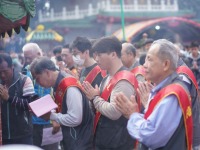 慎终追远寄乡情：台湾清明祭扫习俗扫描