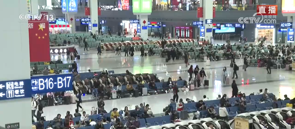 增运力、优服务 交通部门提升服务品质 多管齐下保障旅客有序出行