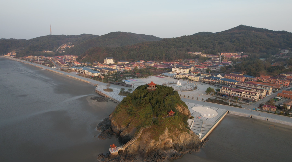 行进的海岸线 | 大鹿岛兴岛富民记：失而复得的“山不转水转”