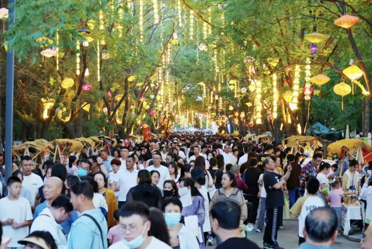 The 2025 National "Our Festival · Qixi Festival" Cultural Event Kicks Off in Wuhai City_fororder_图片8