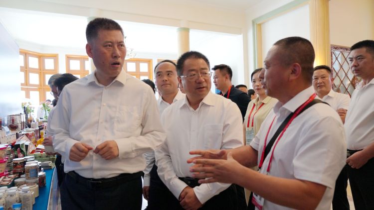 39.79亿元 永靖县在第三十一届兰洽会上招引成效显著_fororder_c260c930-58ac-456f-a352-f32f766b4b74