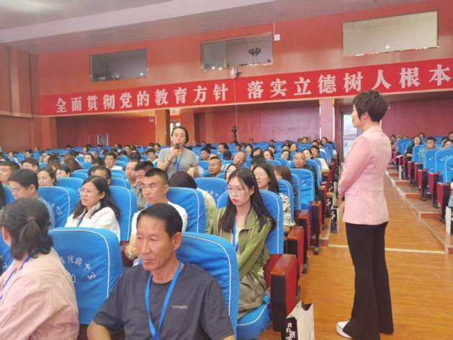 2025年甘肃省基础教育《健康成长》教材培训在甘肃两地举办_fororder_图片2