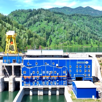 【“一带一路”央企逐梦】绿山环抱中的图尔古松水电站