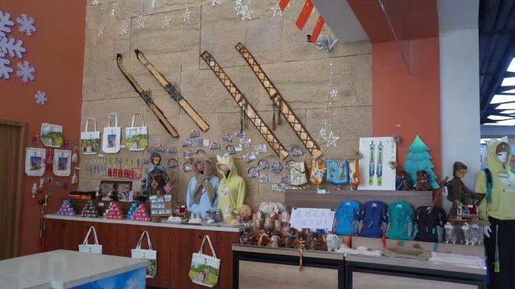 新华视点｜冰雪“冷资源”带动全域“热经济”：从“文旅链”到“IP热”