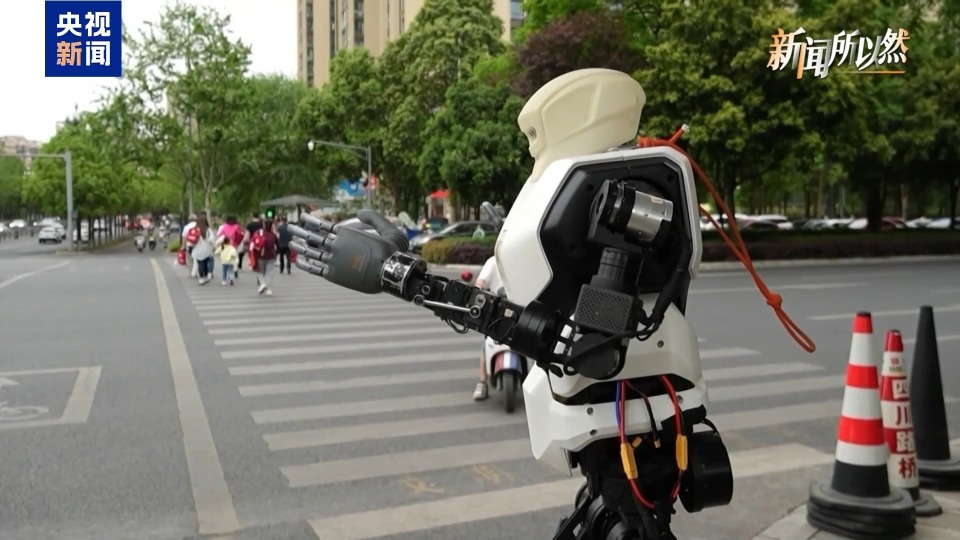 视频丨抓住“十五五”历史机遇 开启智能未来