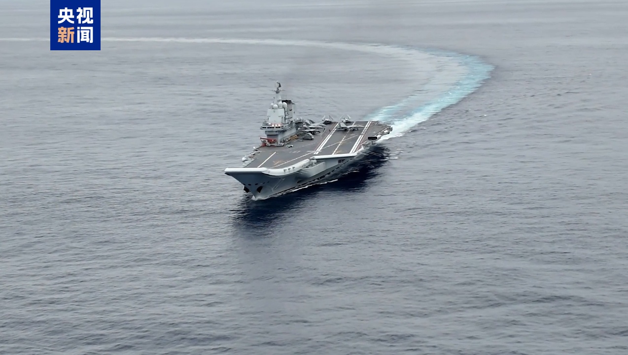 海军辽宁舰、山东舰航母编队完成实战化训练任务