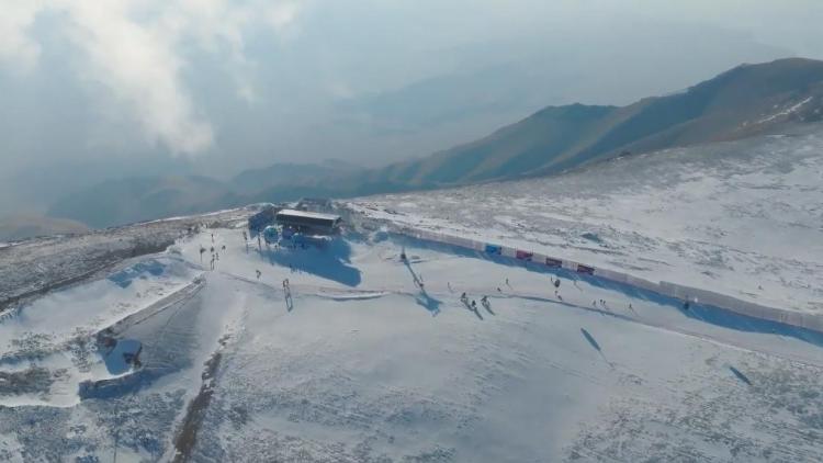 新华视点｜冰雪“冷资源”带动全域“热经济”：从“文旅链”到“IP热”