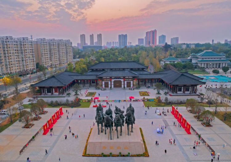 解码文化自信的城市样本｜弦歌三顾起新声——解码“文明在宛”南阳的文化自信样本