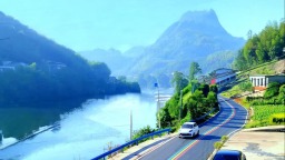 一条“彩虹路”带活湘中乡村