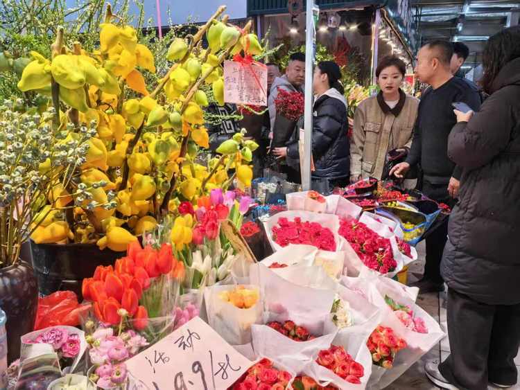 内蒙古昆都仑区：时和岁丰又一年