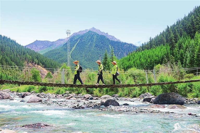 张掖：让绿水青山真正成为金山银山