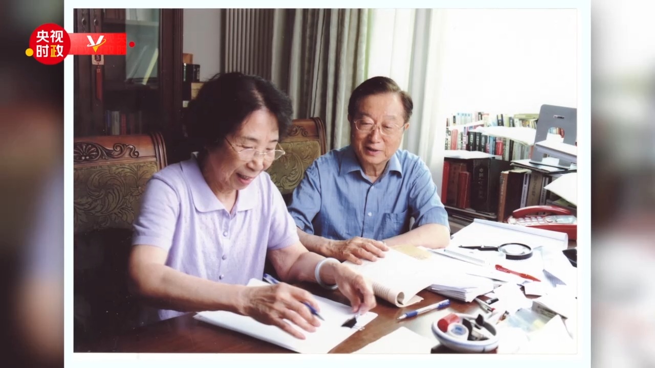 独家视频丨“军功章”有我的一半 也有你的一半