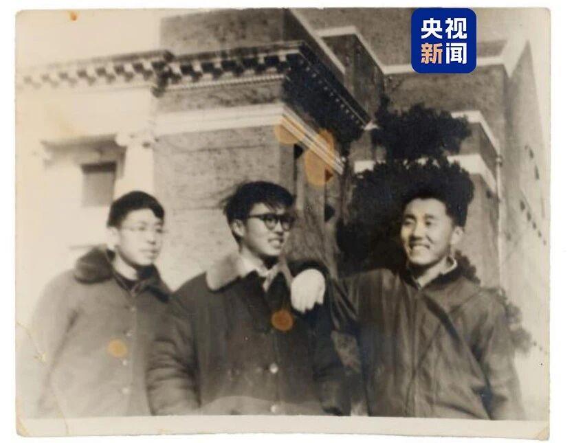 “‘天眼’如果有一点瑕疵，我们对不起国家” 今天我们共同缅怀南仁东