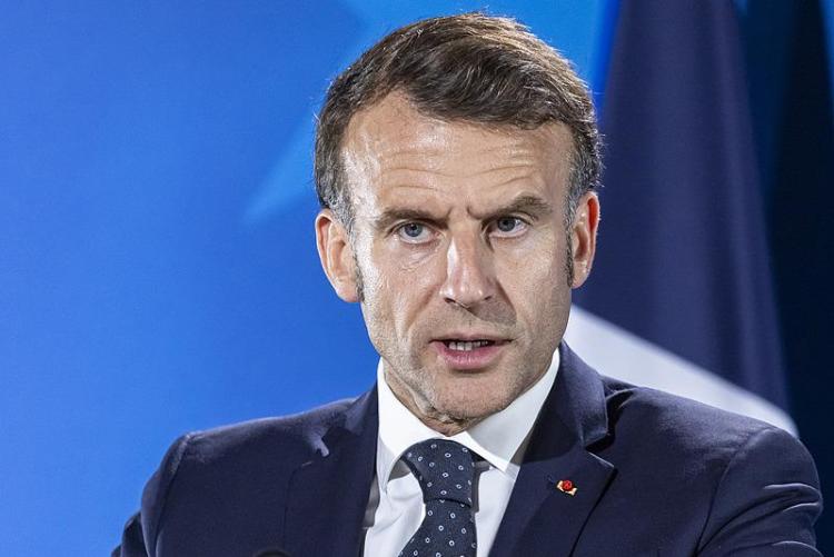 法国在塞浦路斯附近部署航母和防空力量