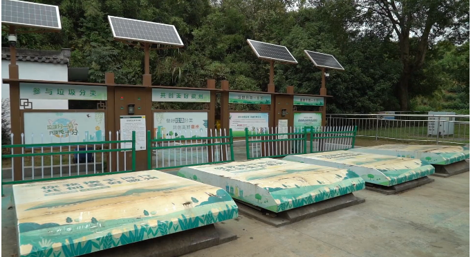 黄山市徽州区：垃圾桶“隐身” 助力乡村更美丽_fororder_图片1