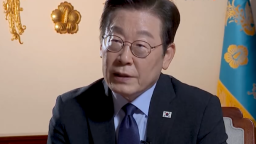 韩总统：将尽全力改善朝韩关系 努力促成离散家属尽快会面