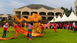 新春走基层｜非洲田野上的孔子学院让学生“看到一个更大的世界”