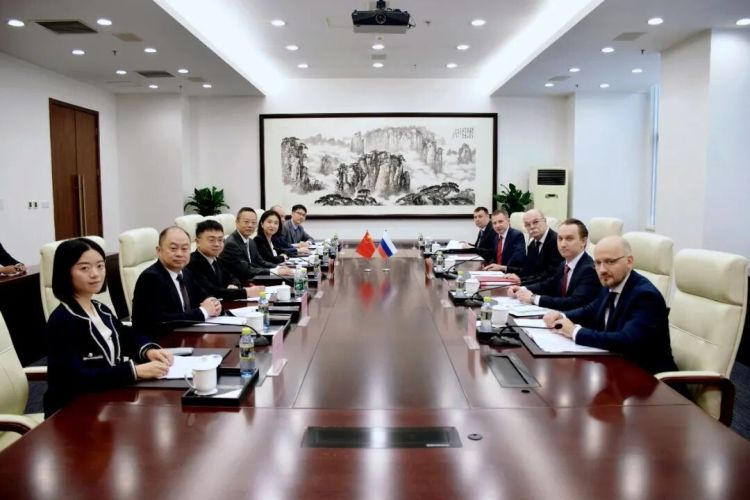 中俄举行第二十四轮领事磋商