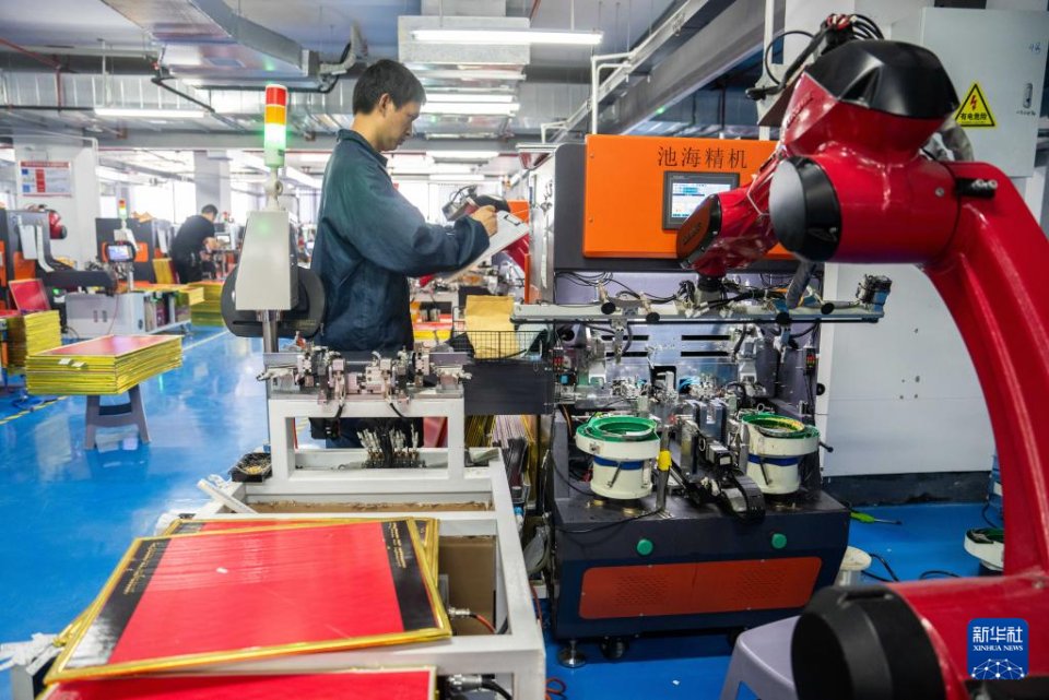 中国经济样本观察·县域样本篇丨临湘：全国八成浮标来自这座湖南县城