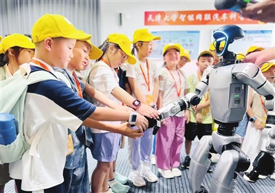 新蕾出版社“读写侦探营”活动举办 书香津门 读写同行_fororder_p1_b (1)