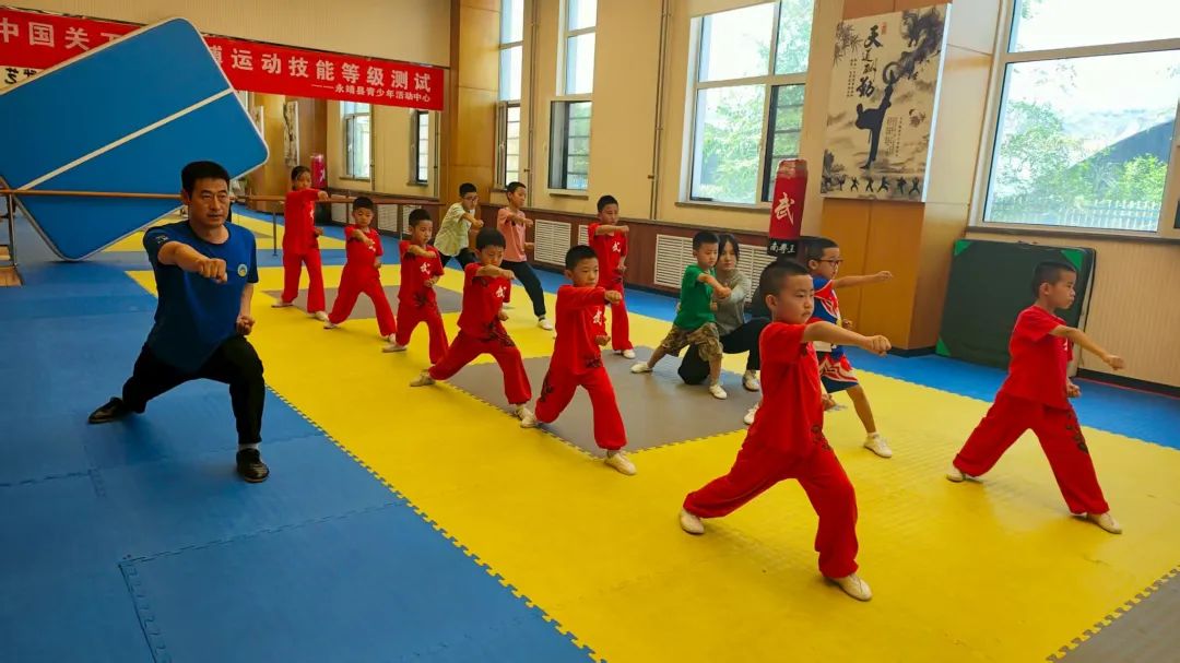 临夏永靖：“花式”暑期班陪孩子们度过多彩假期