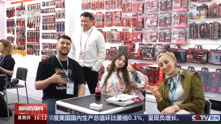 外商齐聚广交会 美零售商为何“倒贴”关税也要从中国进口？