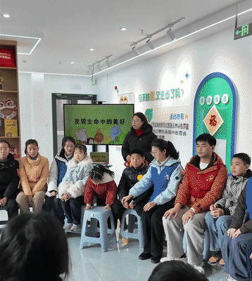 代表委员在身边丨同频共振 顺应新需求新期盼