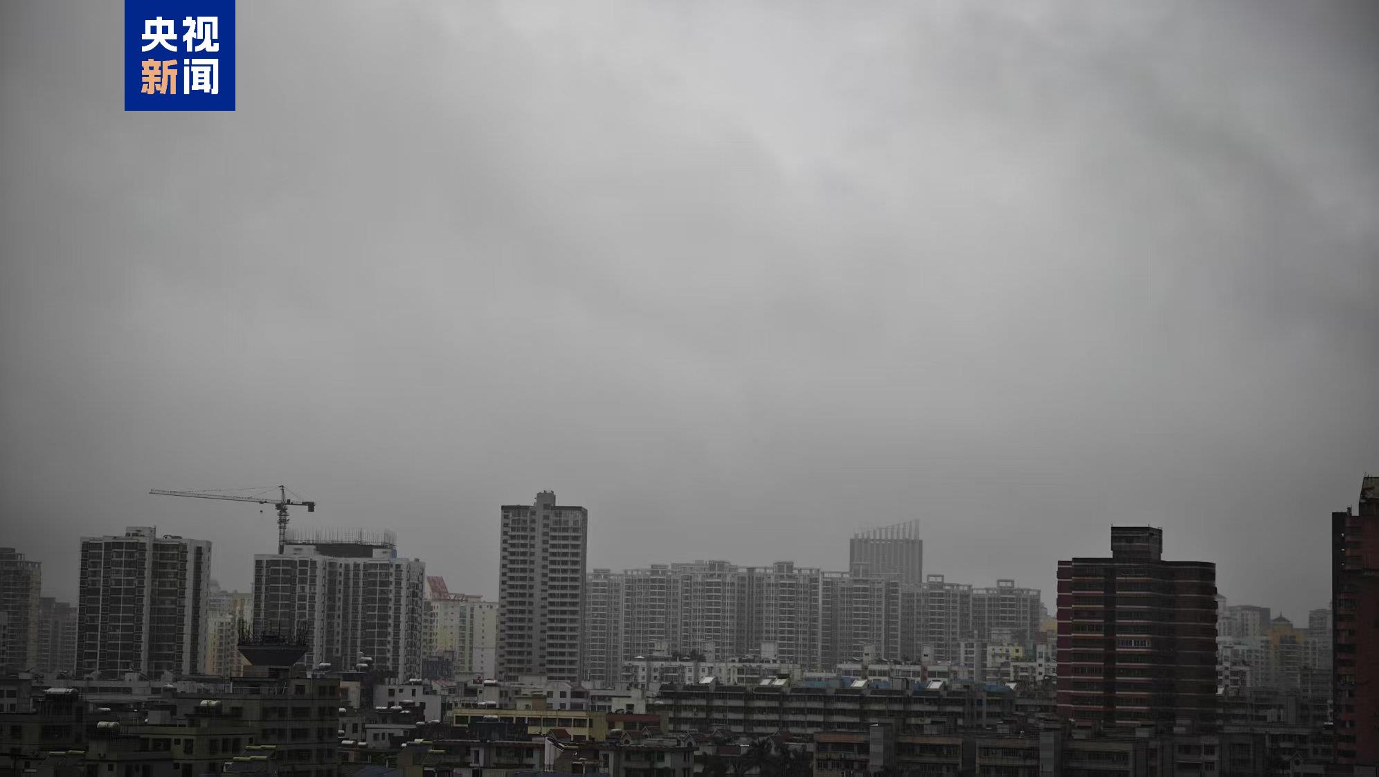 海南海口市发布暴雨红色预警