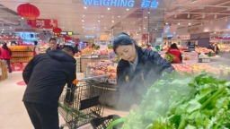 【新春走基层】政策暖 年味浓 天水市秦州区春节消费市场繁荣有序