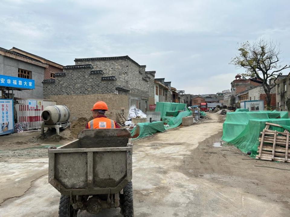 首季中国经济调研行丨旧空间新变化，城市更新激发经济新活力