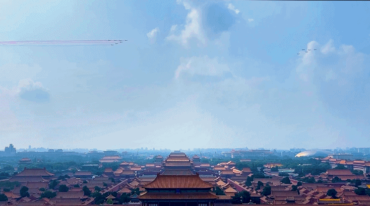 震撼现场 战机与北京地标同框