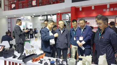 兰州石化：橡塑产品亮相国际展