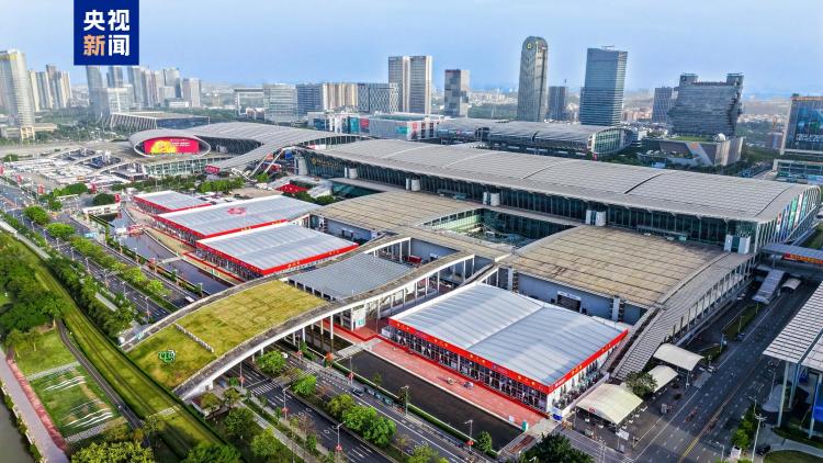 世界如何看待广交会、看待中国？不同的语言中有相同的答案