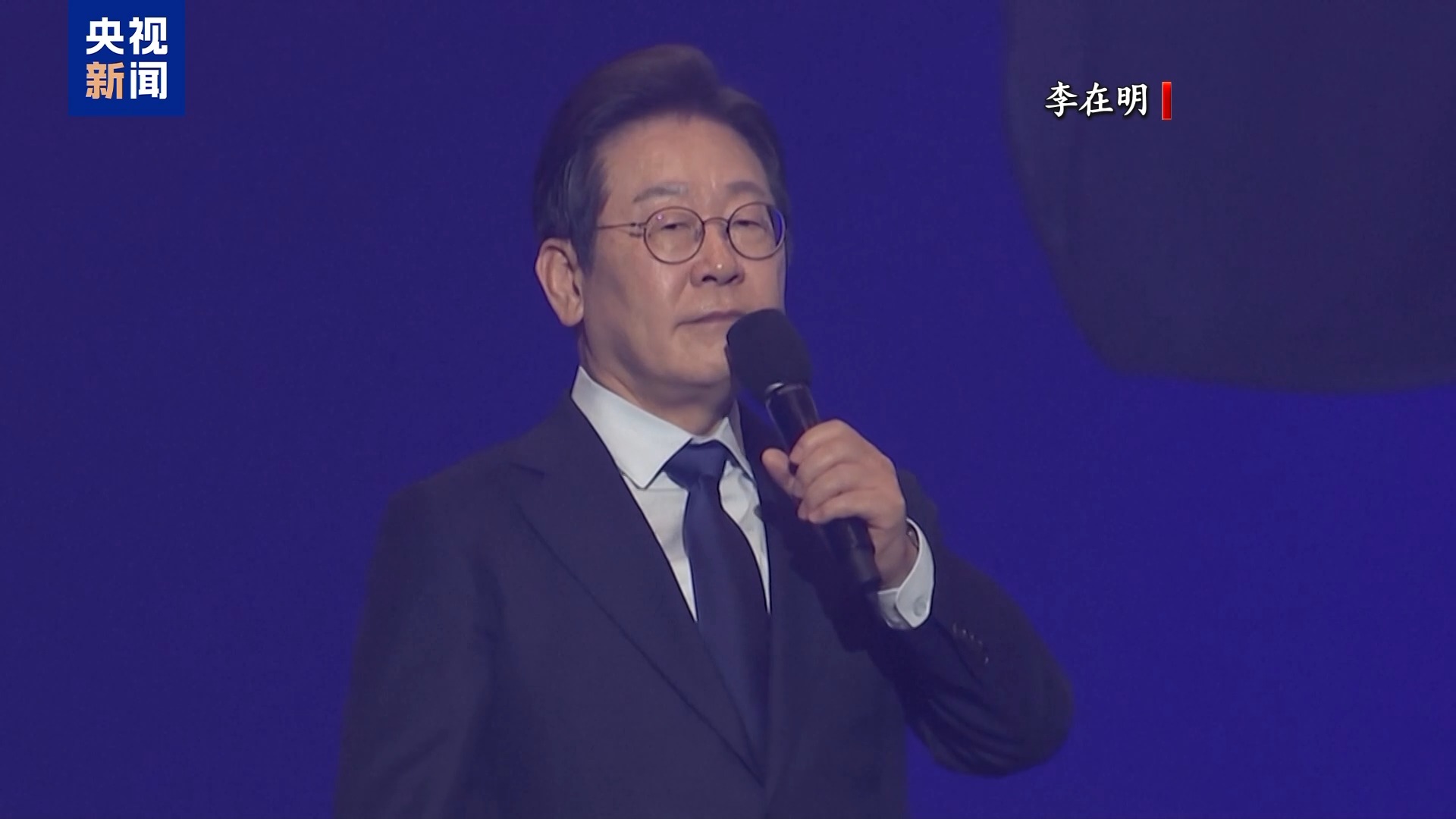 韩国大选连发“五月惊奇” 在野党刚“摆脱”官司 执政党又生“内讧”