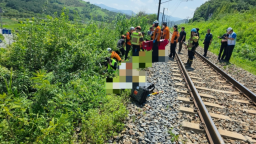 韩国庆尚北道列车撞人事故已致2人死亡_fororder_971ea35e2c68485ca183956b33815c91