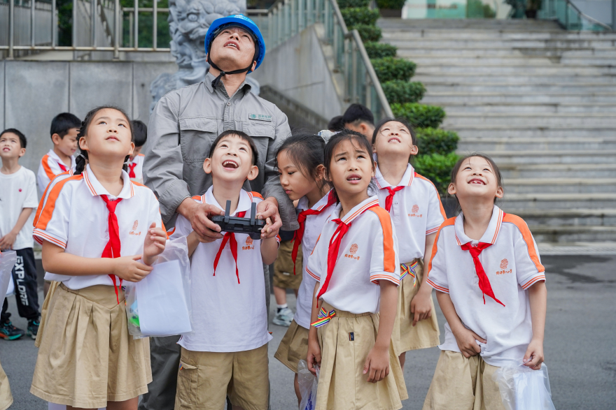 Wenzhou, Zhejiang: A Journey of One Kilowatt-Hour — Exploring the Fascinating World of Electricity_fororder_图片5