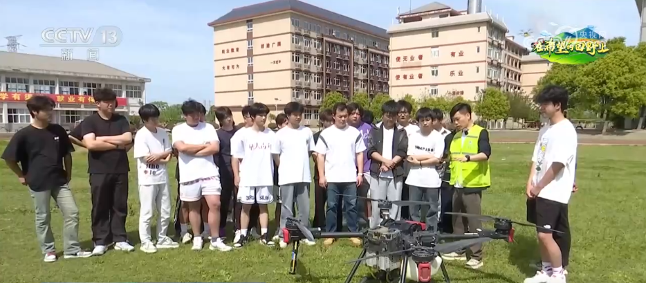 AI模型、“北斗”、物联网……智慧农业成为田间地头新常态