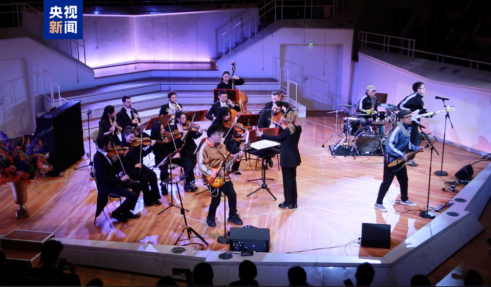 德国古典遇见中国摇滚 新春音乐会奏响柏林爱乐音乐厅
