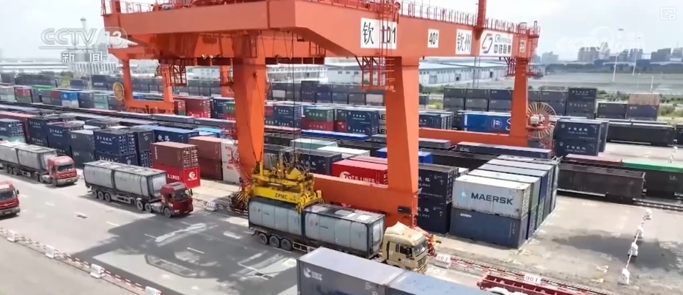 实实在在效益提升！“数”读铁路客货运输澎湃动力