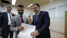 伊拉克国民议会选举普选投票正式开始