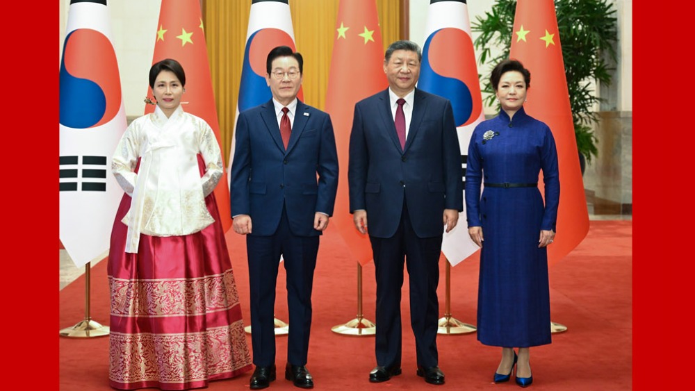 习近平同韩国总统李在明举行会谈_fororder_1767612022780_73