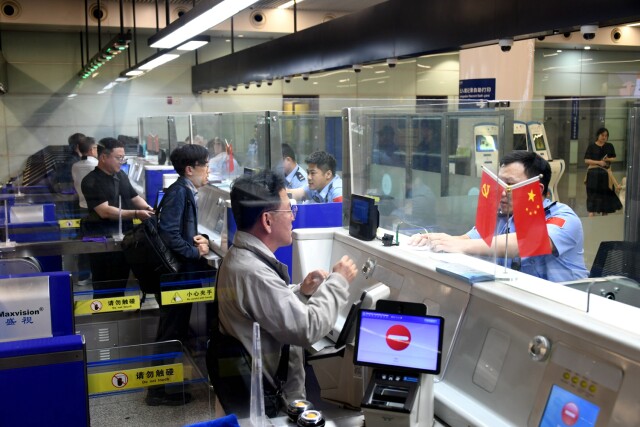 前4个月湖南口岸免签入境外籍旅客增长189%_fororder_2