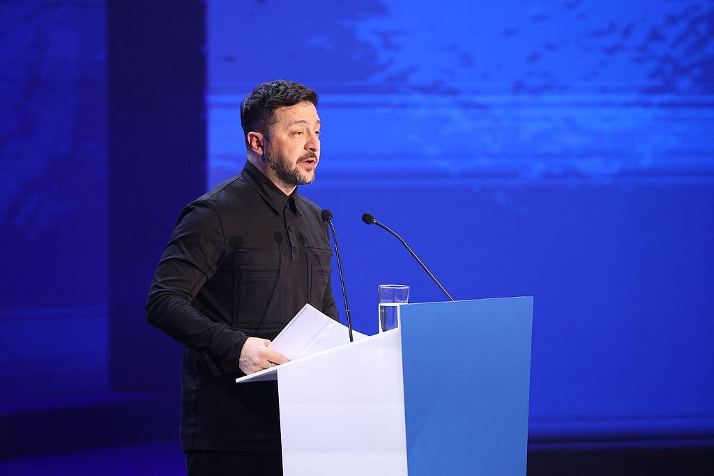 闪评丨“2026年上半年结束俄乌冲突” 是泽连斯基的一厢情愿吗？