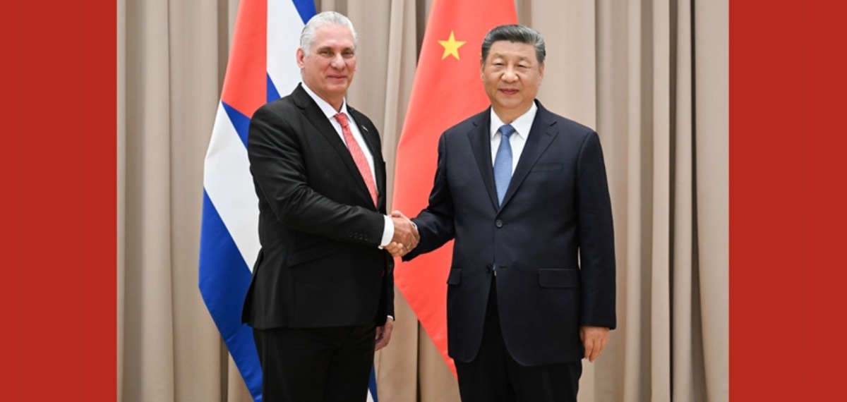 习近平会见古巴国家主席迪亚斯-卡内尔_fororder_28f608eaea3f41b58fcf2c63da8f6531