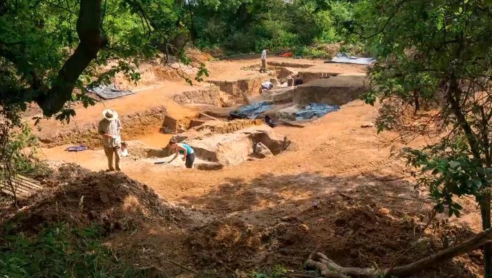 听鉴世界 | 人类掌控生火技能的时间向前推进数十万年